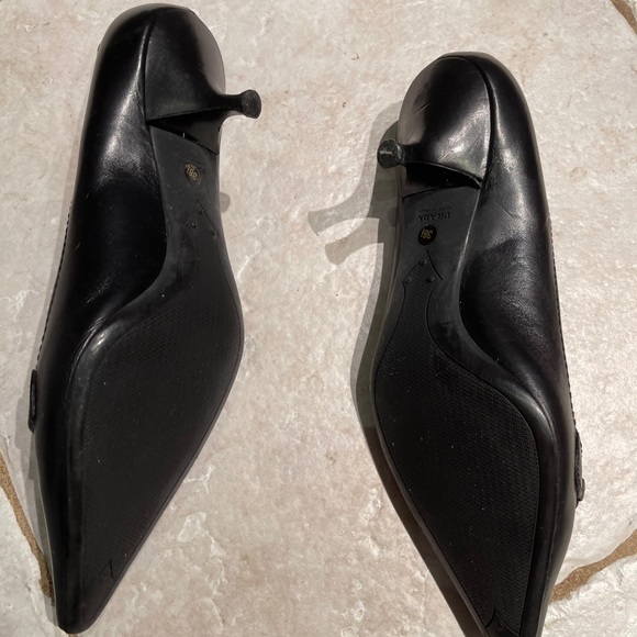 Authentic Prada shoes - Picture 2 of 3